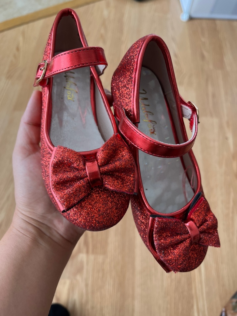 $15 = 4 pairs - Girls Red Glitter Mary Jane Dress Shoes -Low Heel Princess Shoes